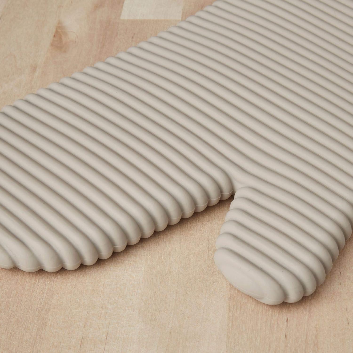 KitchenAid ribbed soft silicone oven mitt in milkshake tan, 7.5x13 inches — view 3